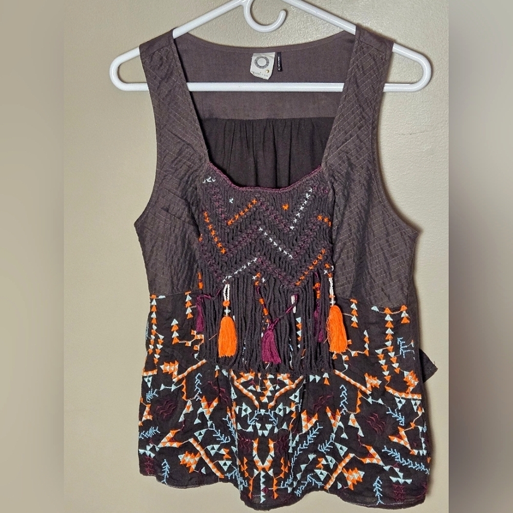 Akemi + Kin Rigamarole Boho Western‎ Chic Crochet & Embroidered Tank, Medium